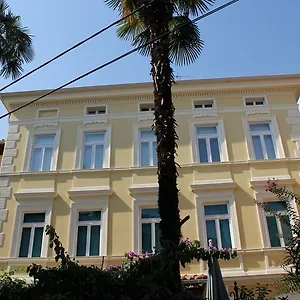 Penzion Alida, Opatija